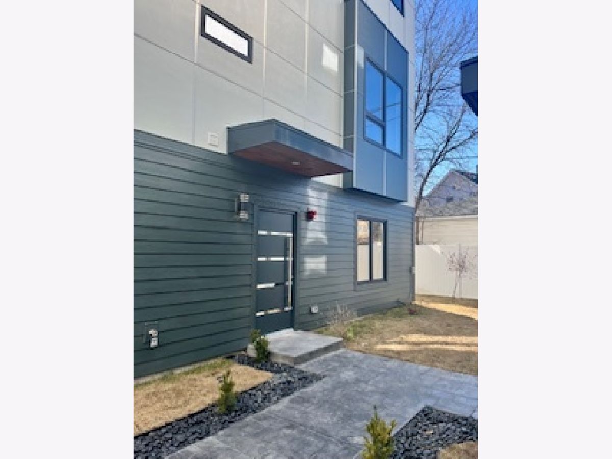  For Sale Forest Park Illinois, 7453 Washington Street