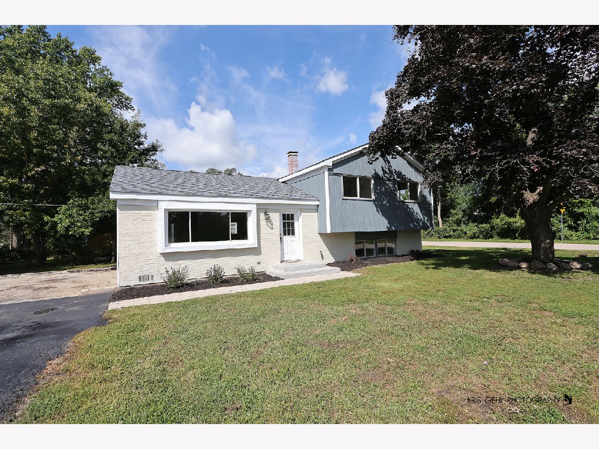  For Sale Wonder Lake Illinois, 3309 Pleasure Avenue