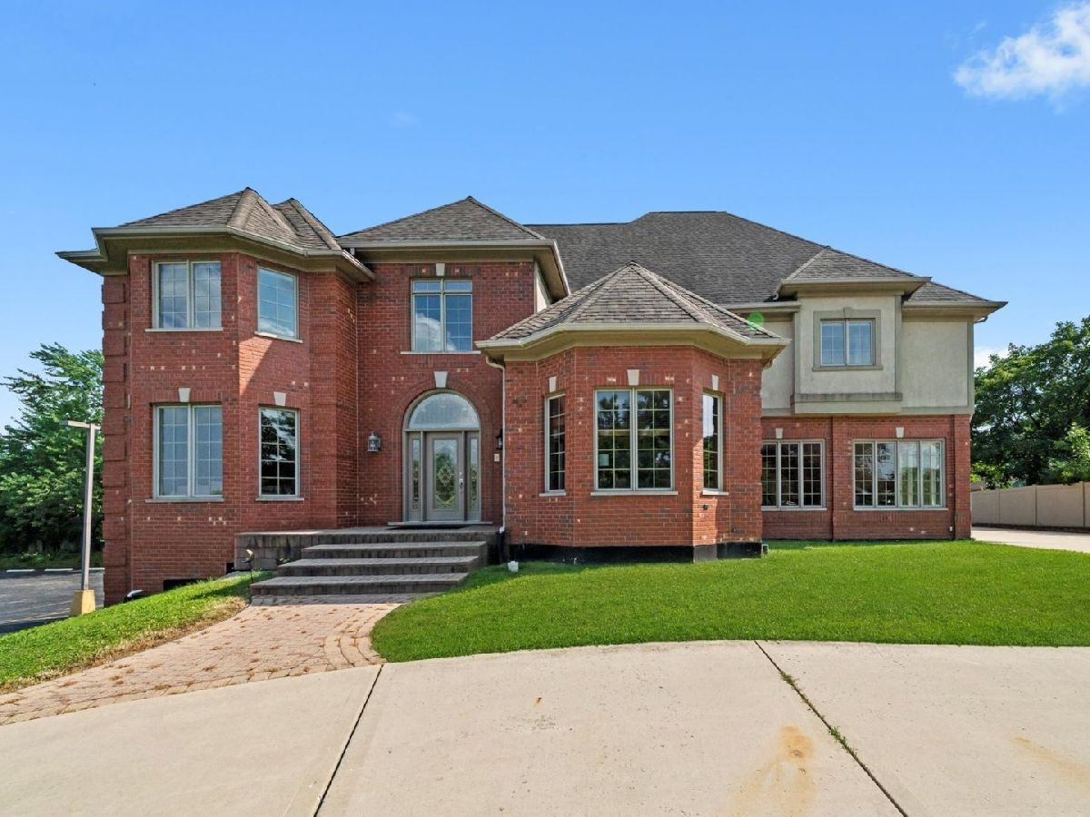  For Sale Palos Hills Illinois, 8841 100th Place