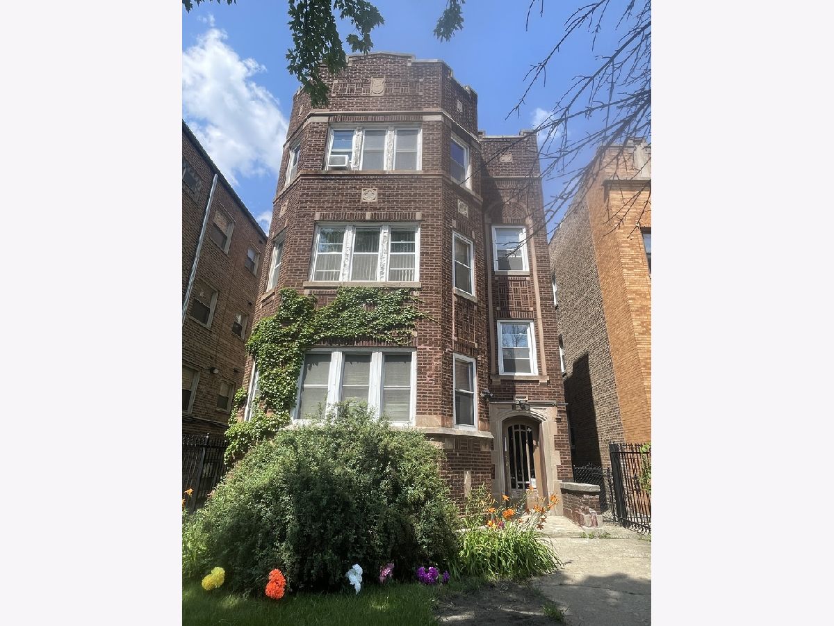  For Sale Chicago Illinois, 7840 Jeffery Boulevard