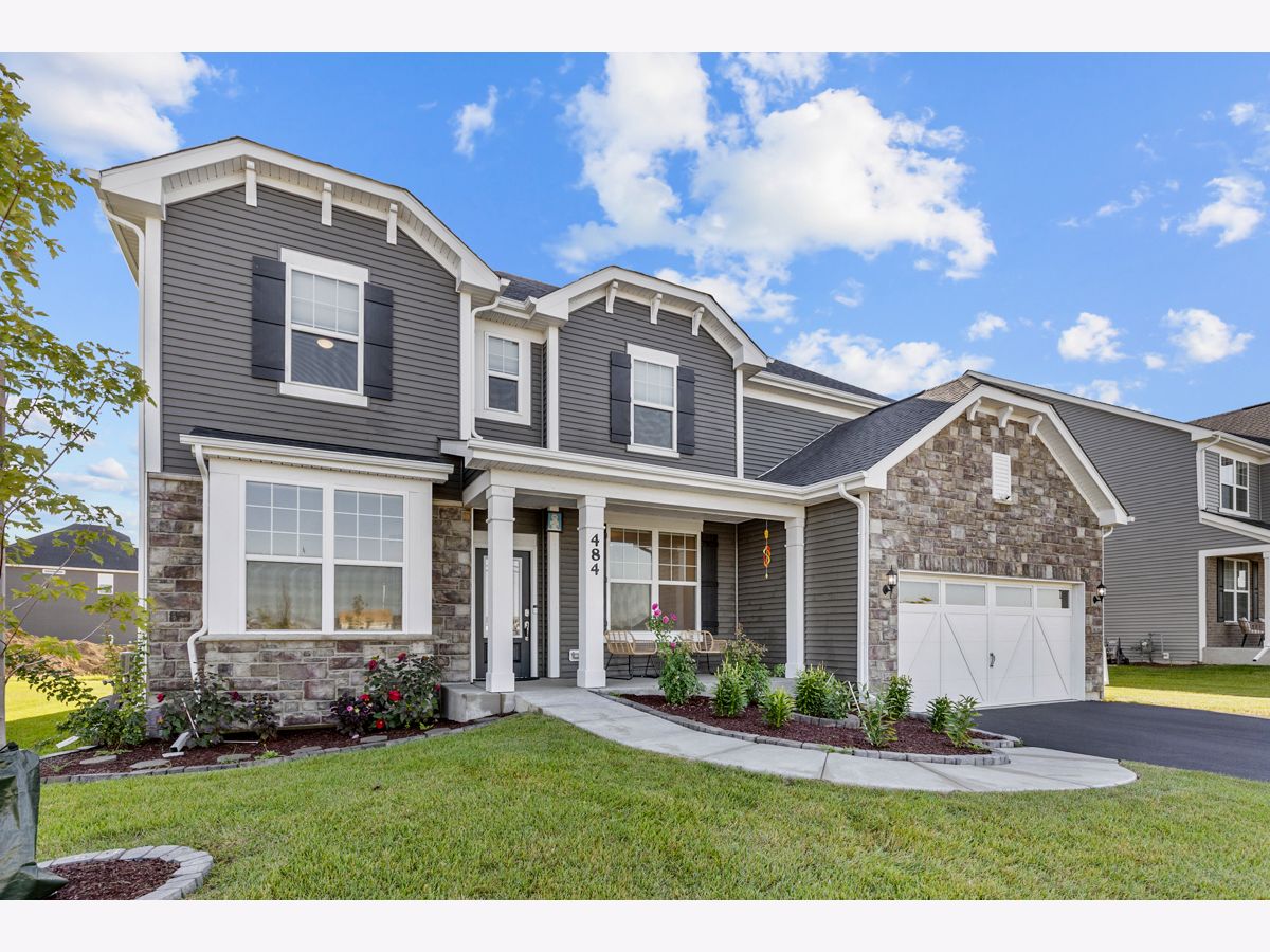  For Sale Bolingbrook Illinois, 484 Golden Star Drive