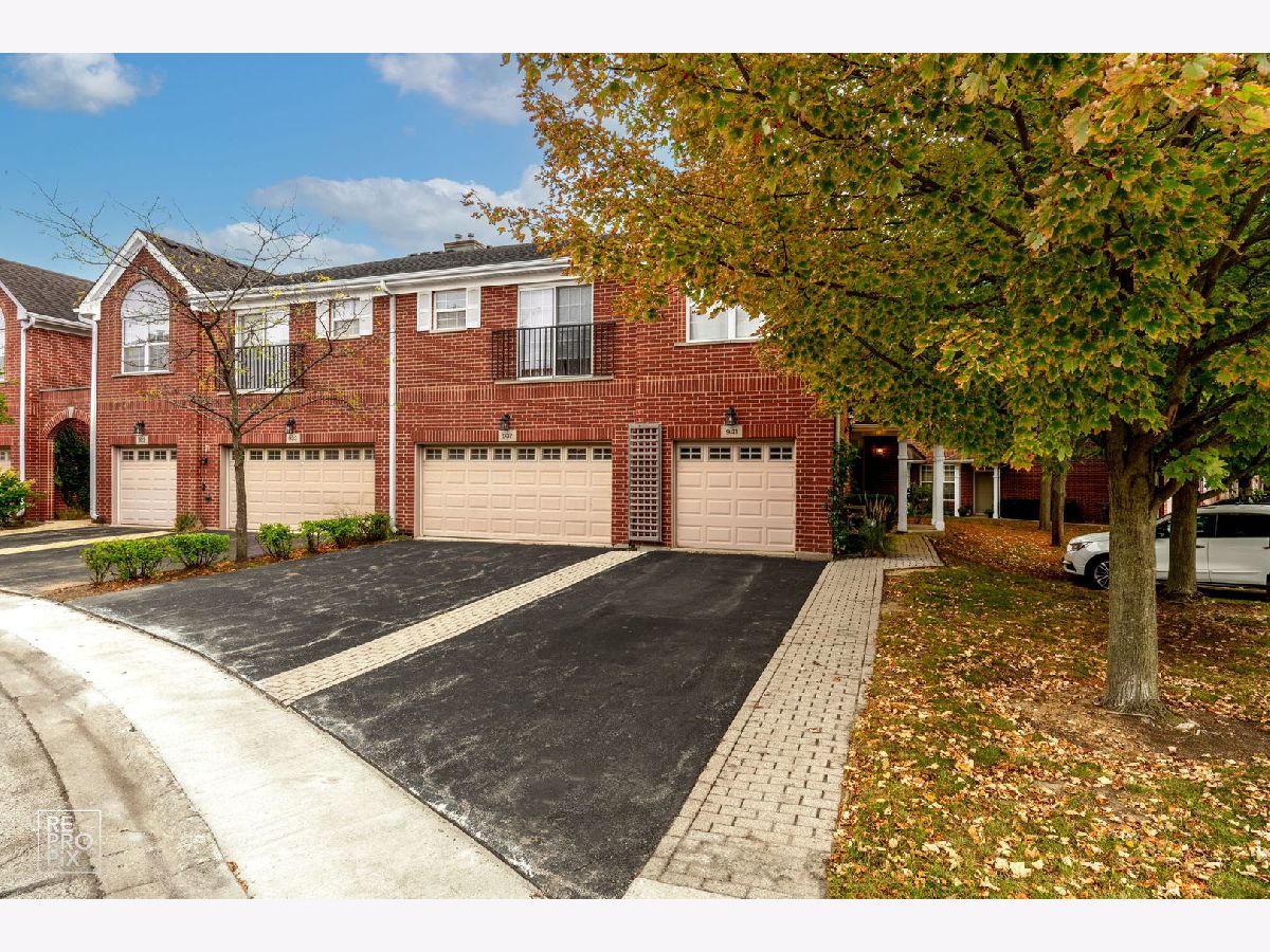  For Sale Northbrook Illinois, 937 Bromley Place