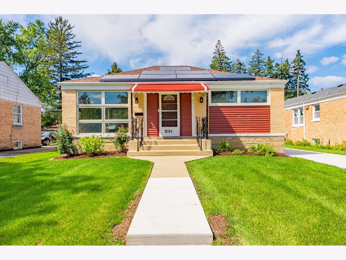 Homes Rented Nixon Westchester Illinois, 2124 Portsmouth