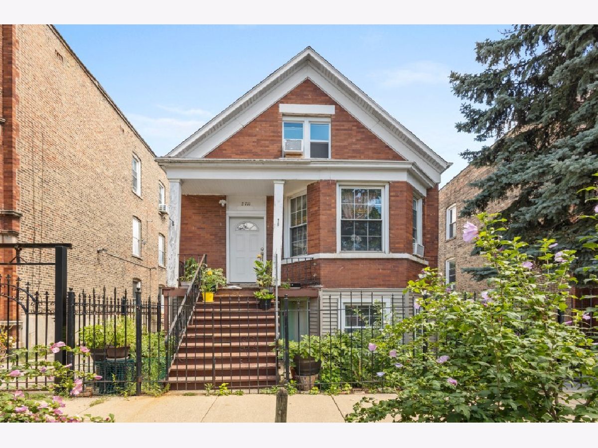 For Sale Chicago Illinois, 2711 Hamlin Avenue
