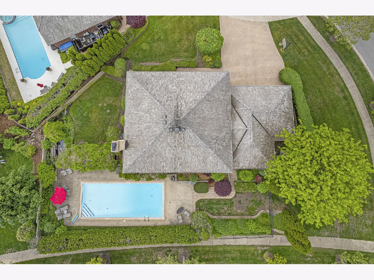 Homes & Condos & Townhomes For Sale Indian Ridge Glenview Illinois, 2308 Indian Ridge Drive