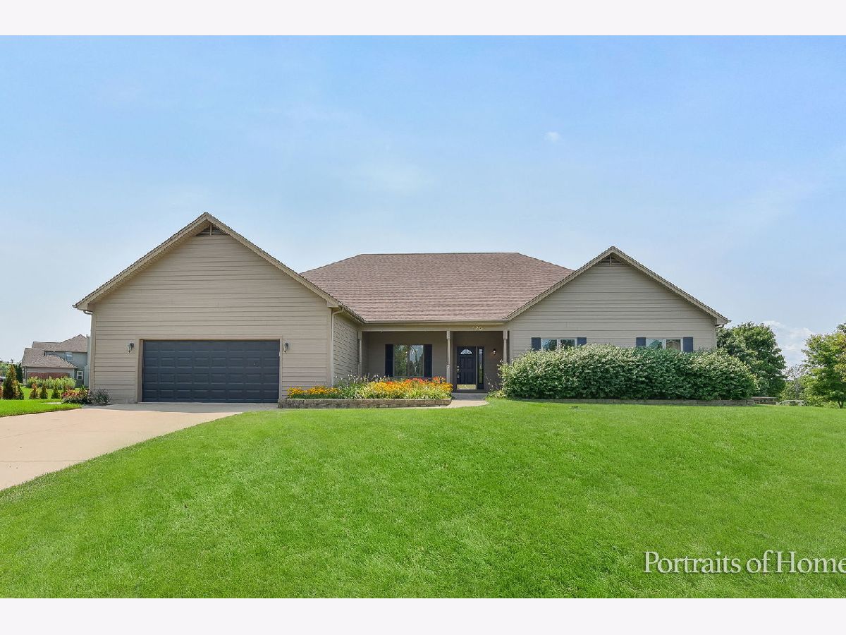  For Sale Yorkville Illinois, 326 Austin Court