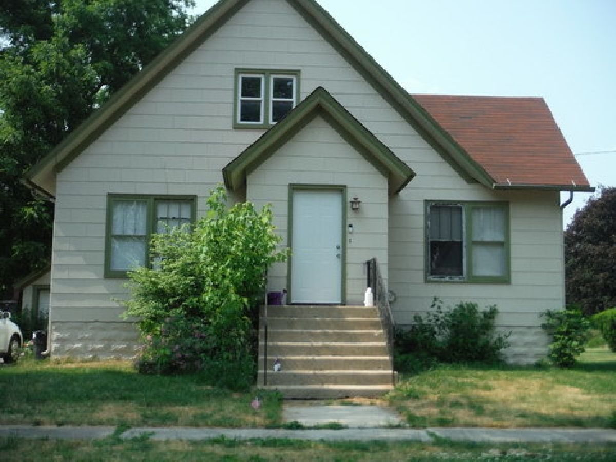  For Sale Leland Illinois, 210 North Street