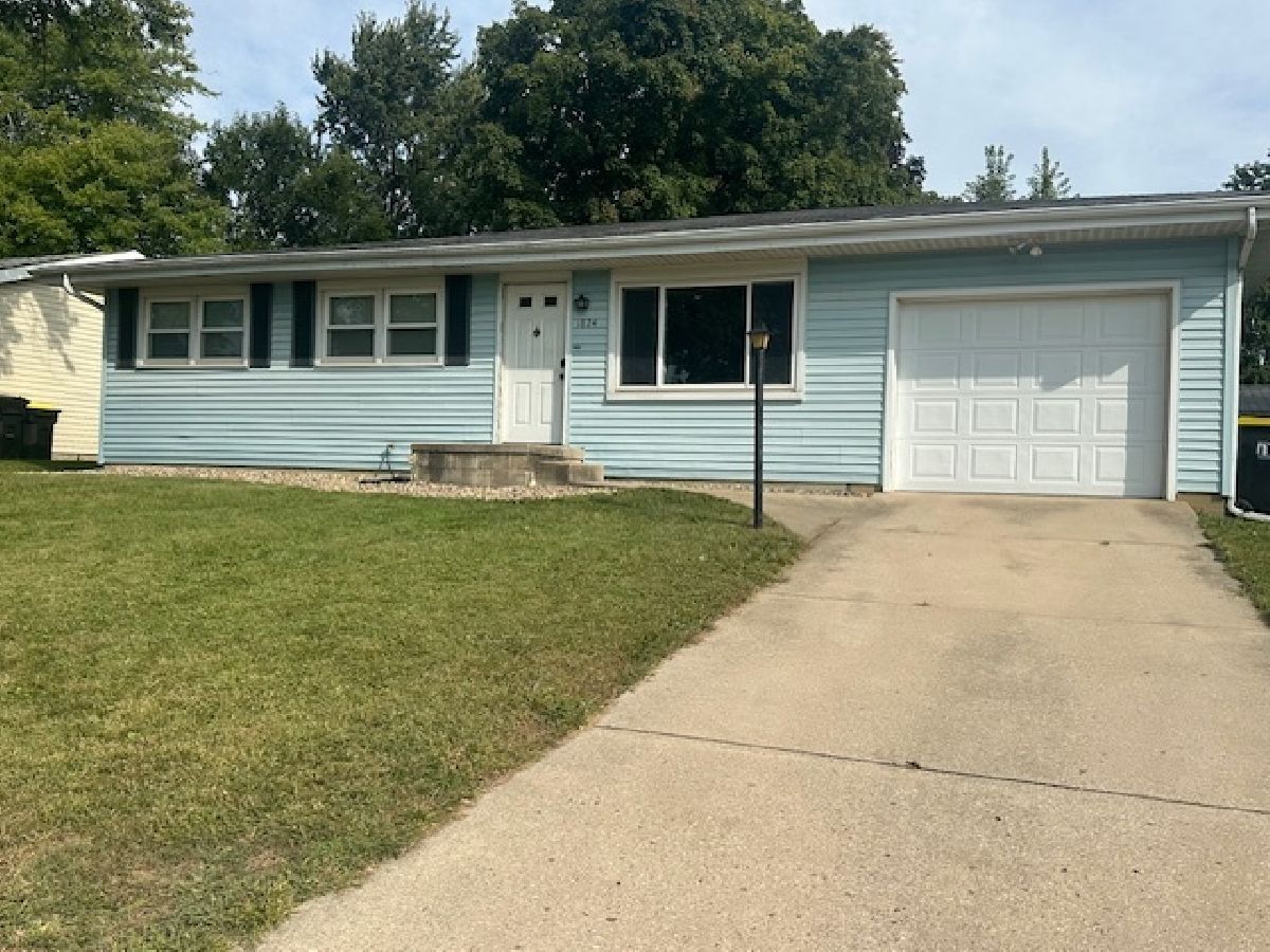  For Sale Normal Illinois, 1824 Hoover Drive