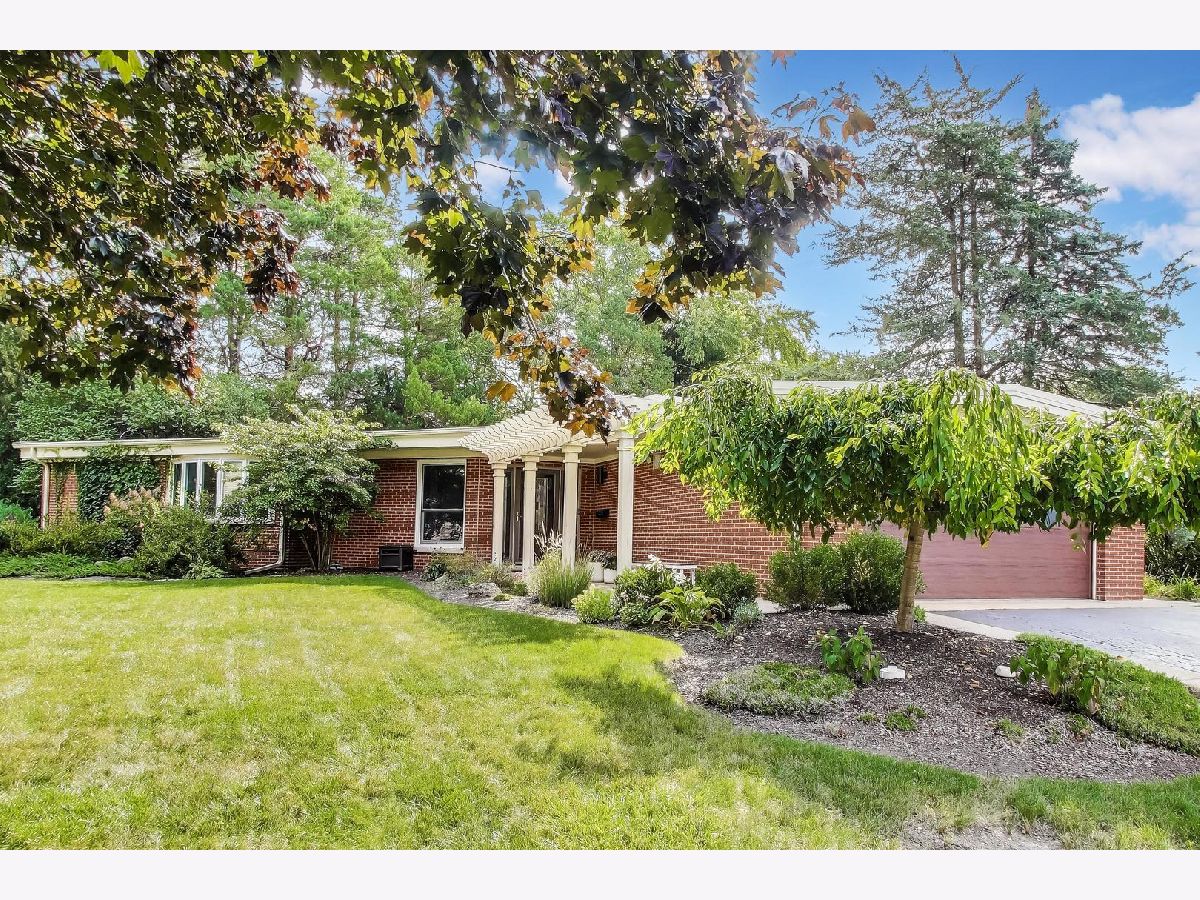  Sold Barrington Illinois, 239 Beverly