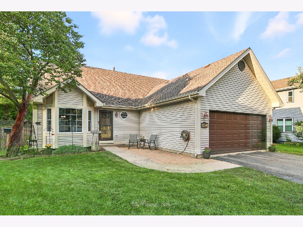  For Sale Joliet Illinois, 4012 Brenton Drive