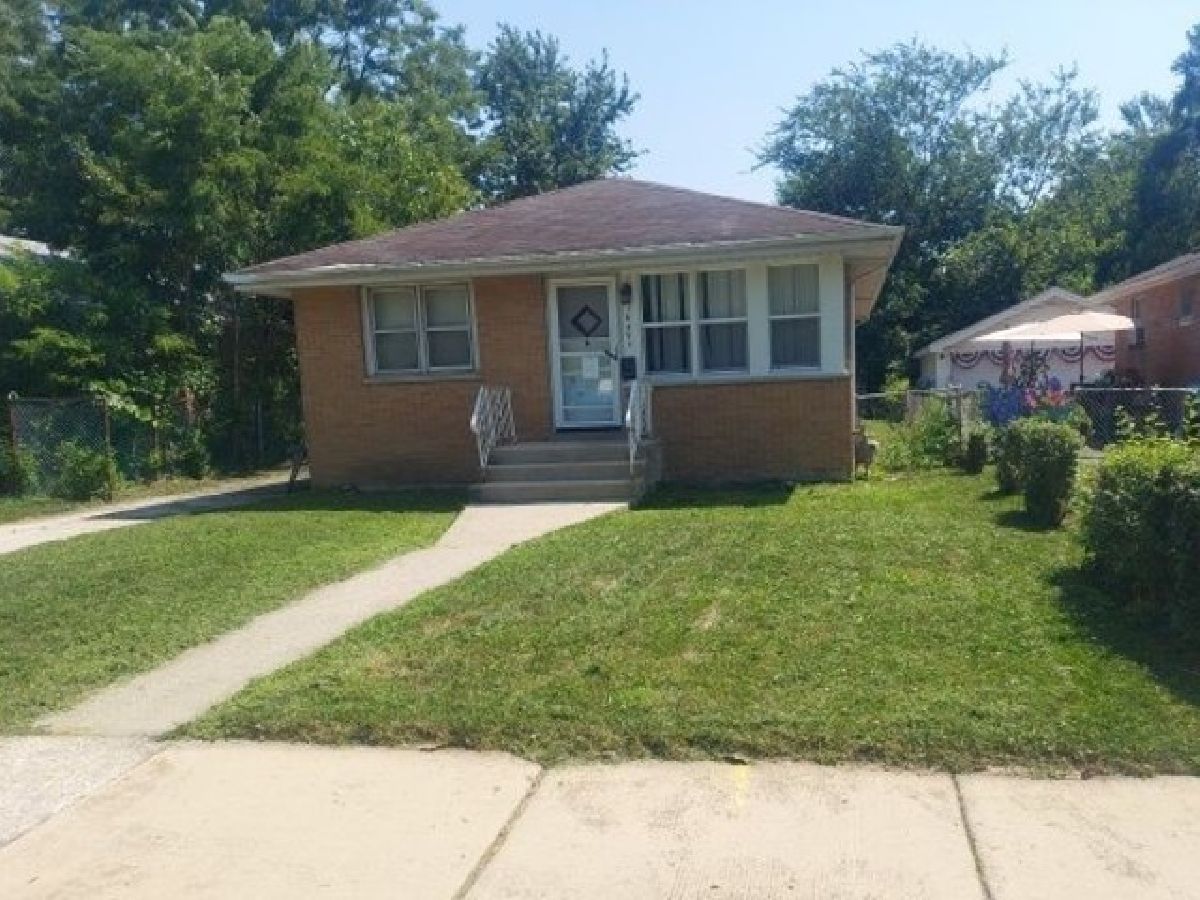  For Sale Chicago Heights Illinois, 1649 Hilltop Avenue