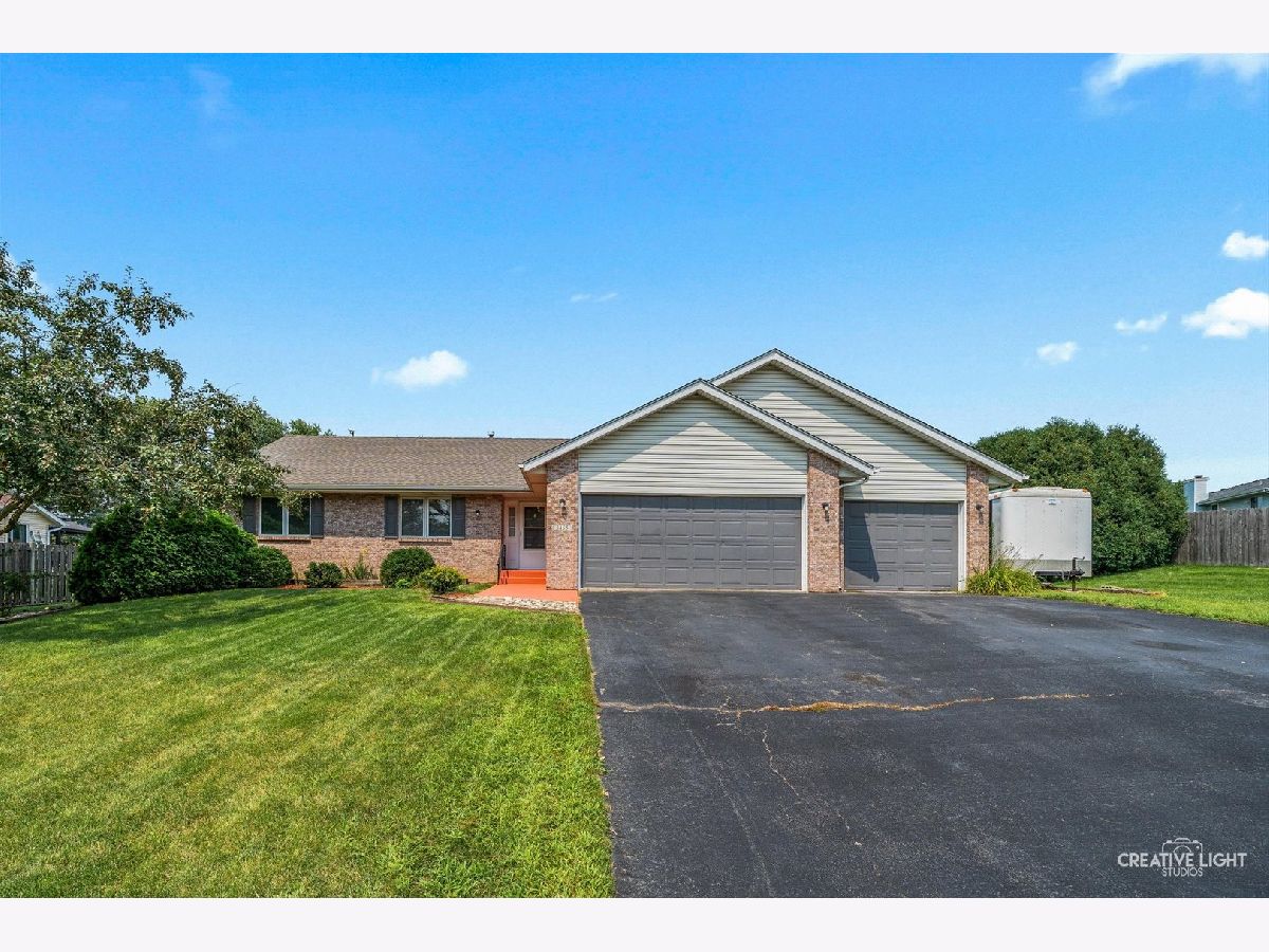  For Sale Cherry Valley Illinois, 3455 Valley Woods Drive