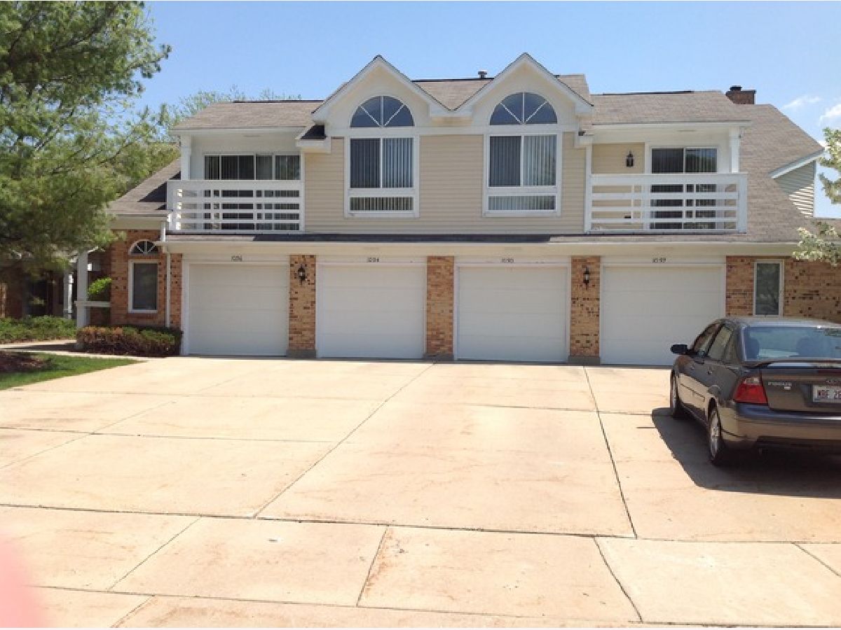  Rented Buffalo Grove Illinois, 1076 Courtland