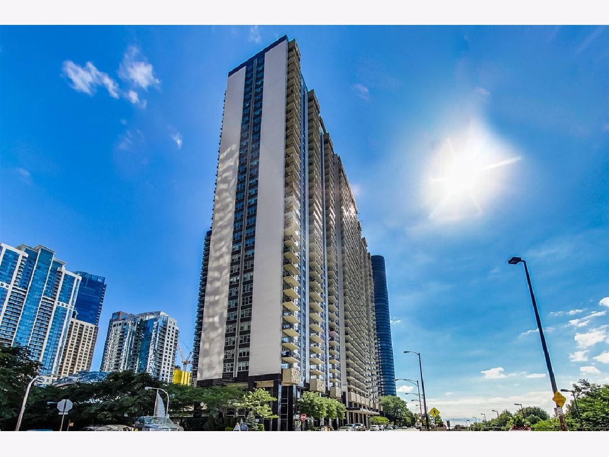 Rented Chicago Illinois, 400 Randolph