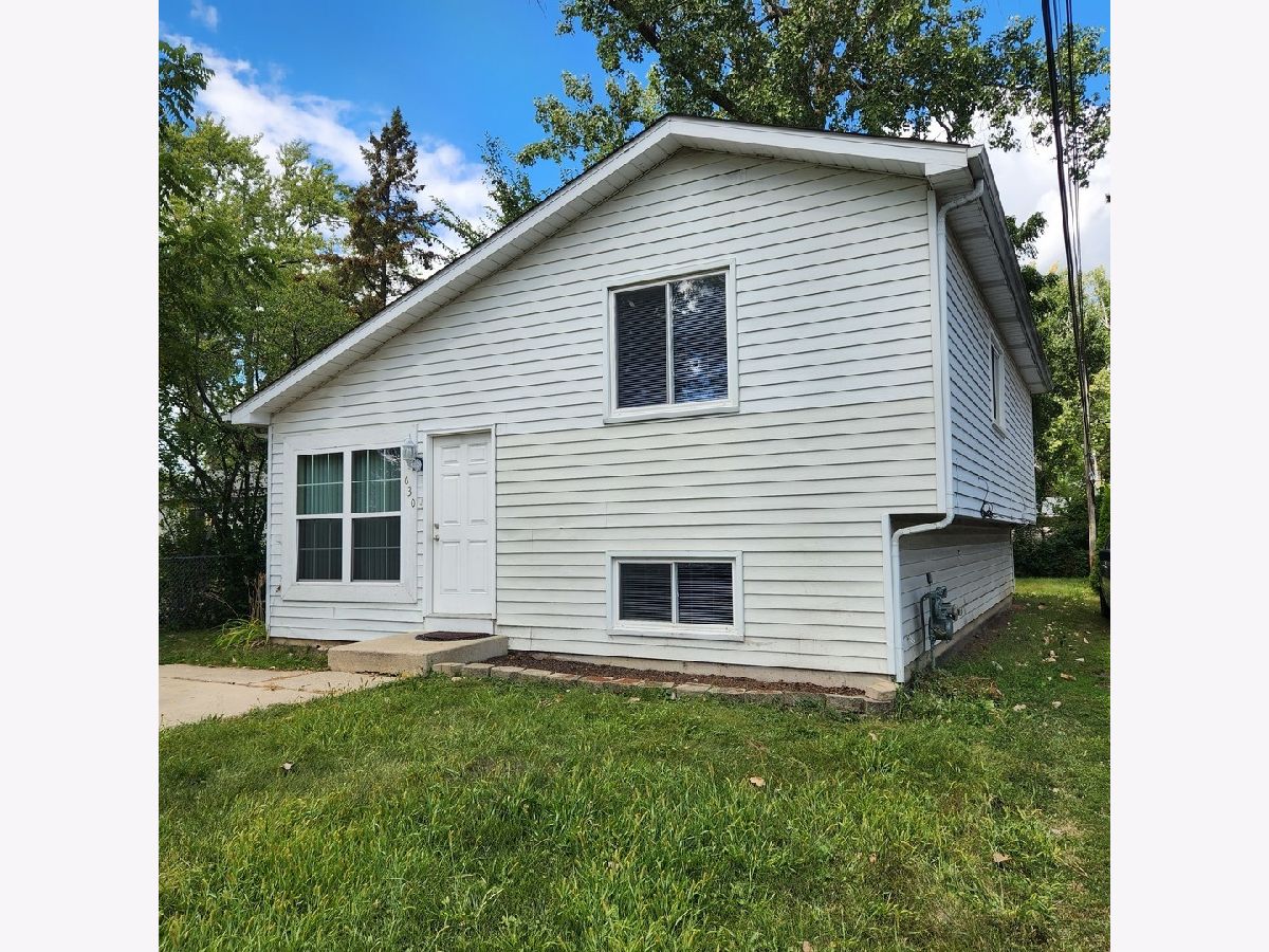  For Rent Round Lake Beach Illinois, 630 Morning Side