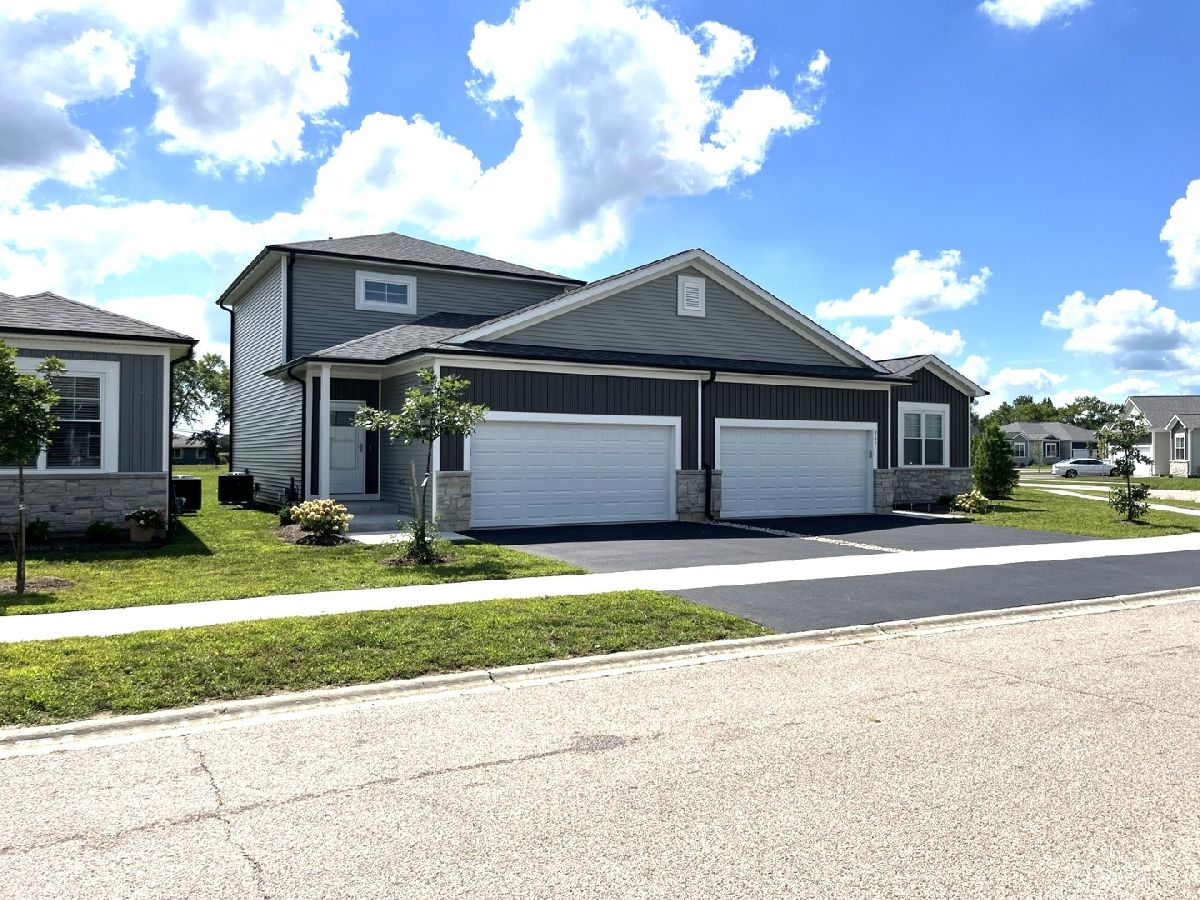  For Rent Marengo Illinois, 964 Partridge