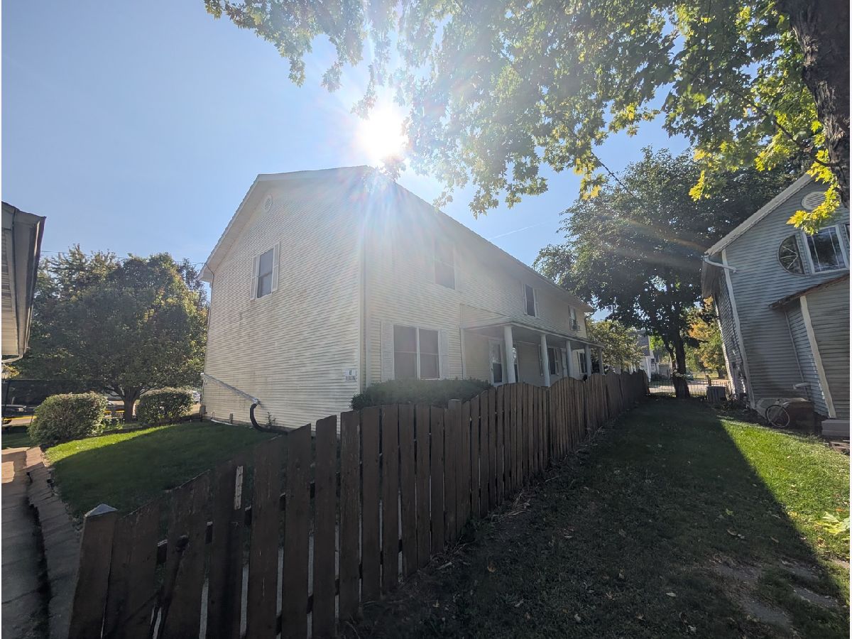  For Sale Waterman Illinois, 142 E Lincoln Highway