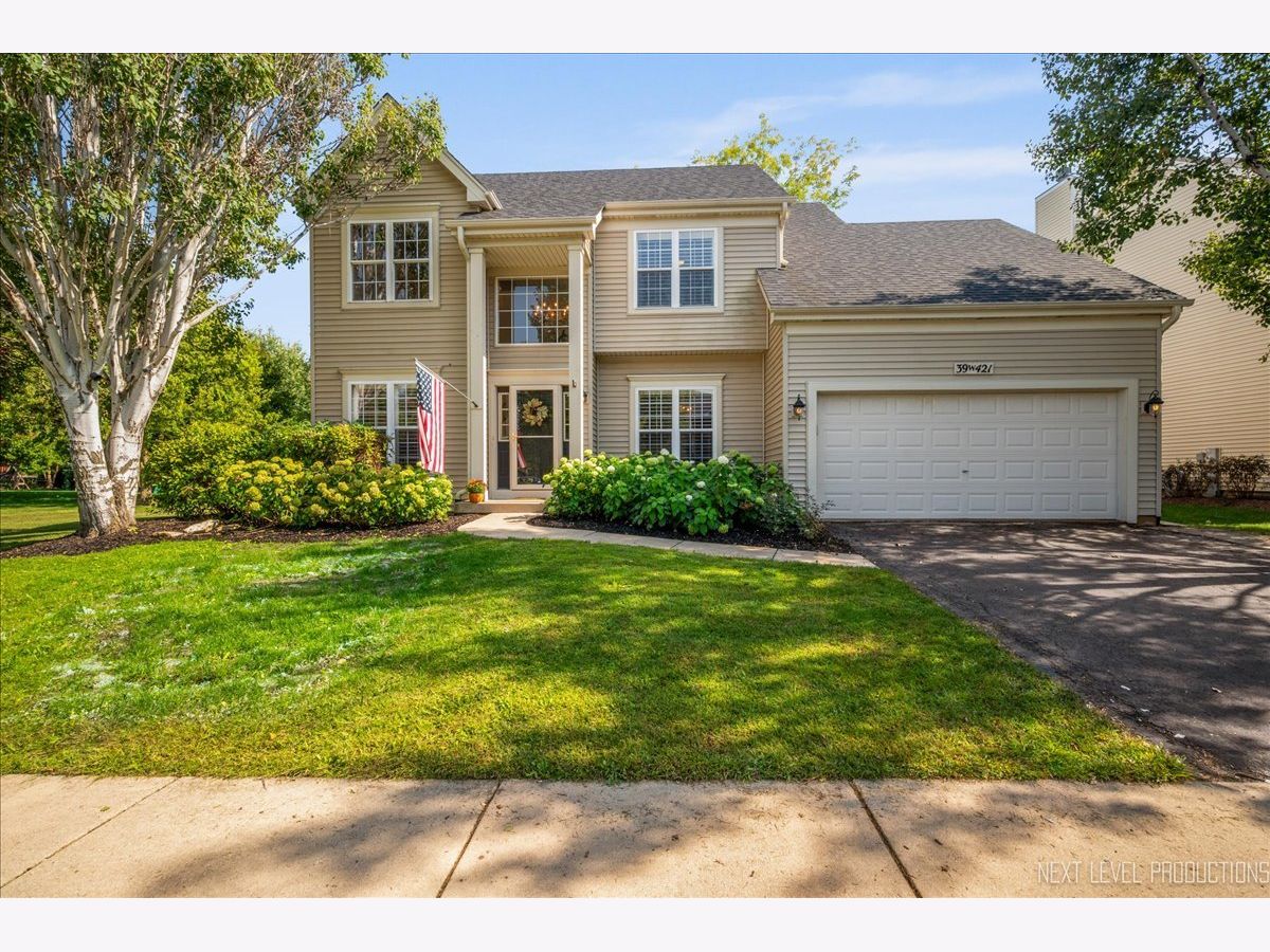 Homes & Townhomes For Sale Mill Creek Geneva Illinois, 39W421 Mallory Drive