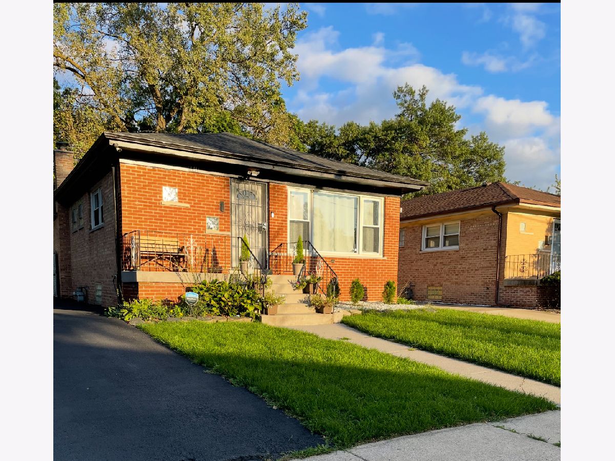  For Sale Dolton Illinois, 14411 Irving Avenue
