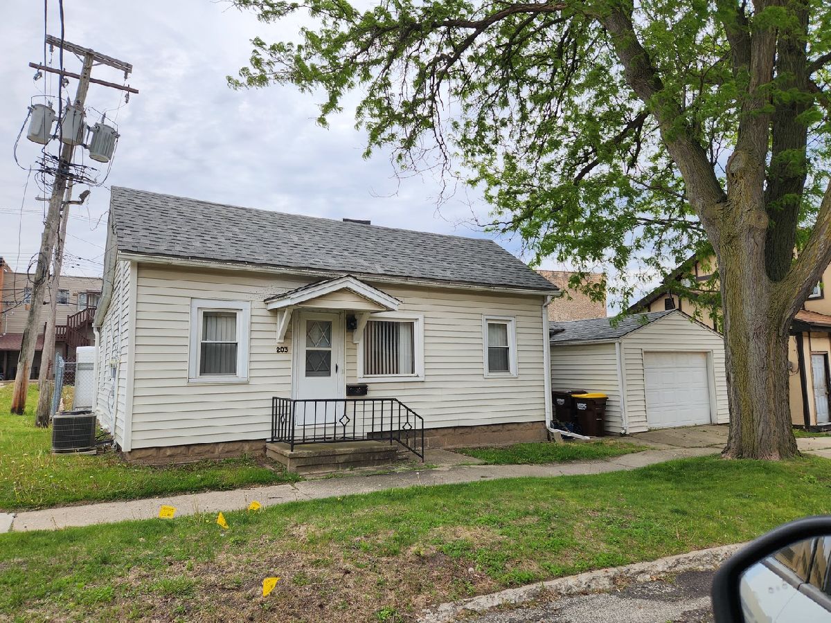  Sold Harvard Illinois, 203 Eastman