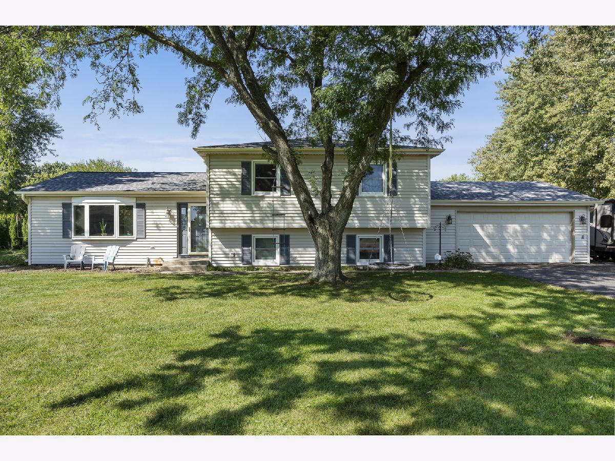 Homes For Sale Wheatland Highlands Naperville Illinois, 11130 Anvil Court