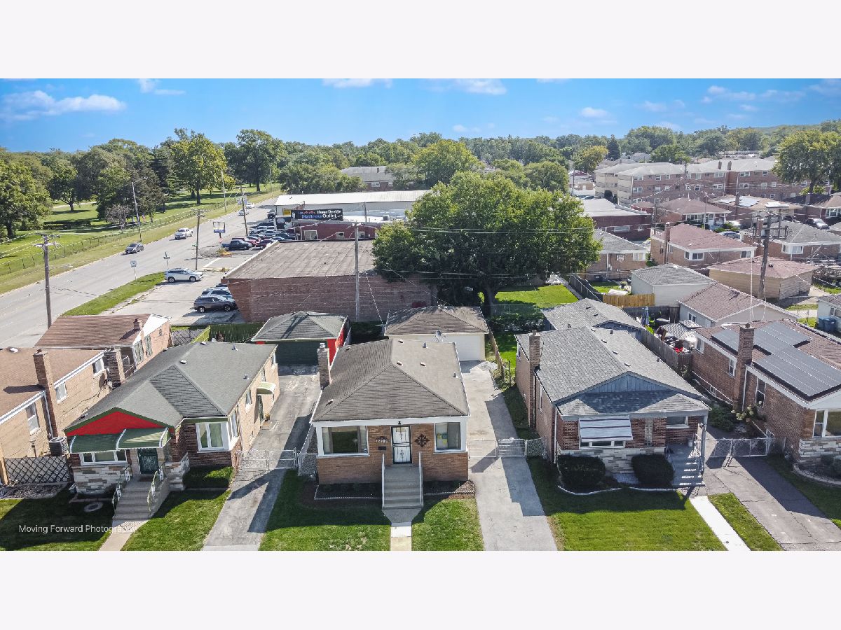  For Sale Calumet Park Illinois, 12709 Racine Avenue