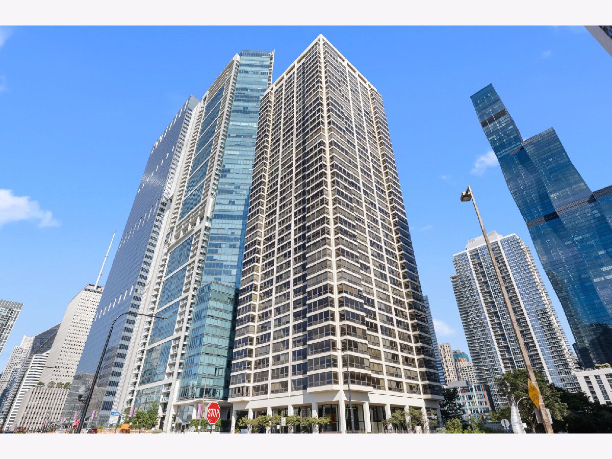  For Sale Chicago Illinois, 360 Randolph Street