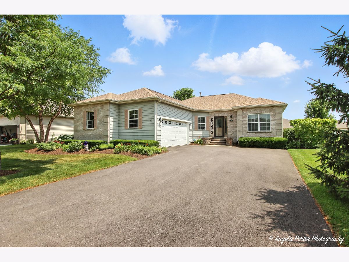 Condos & Townhomes & Homes For Sale Patriot Estates Mchenry Illinois, 908 Monroe Avenue