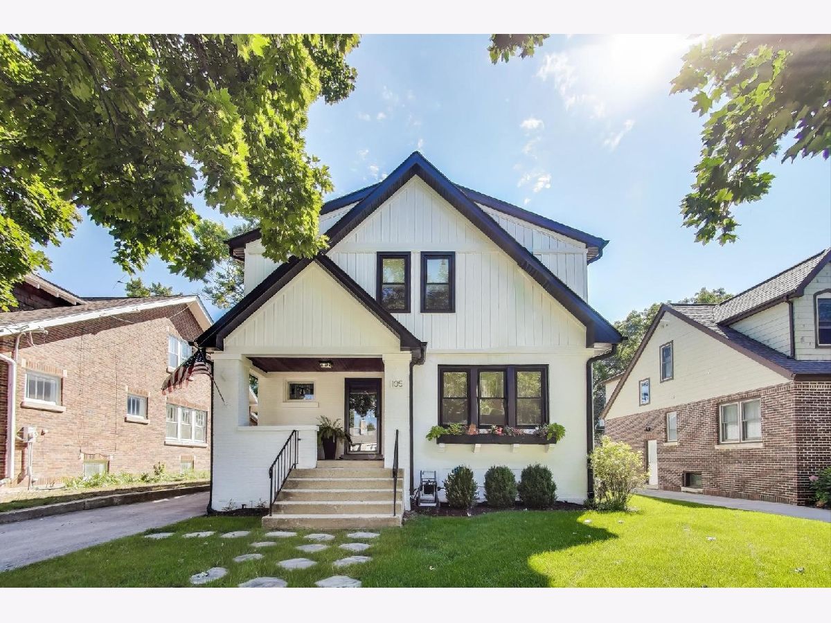  For Sale Arlington Heights Illinois, 105 Mitchell Avenue