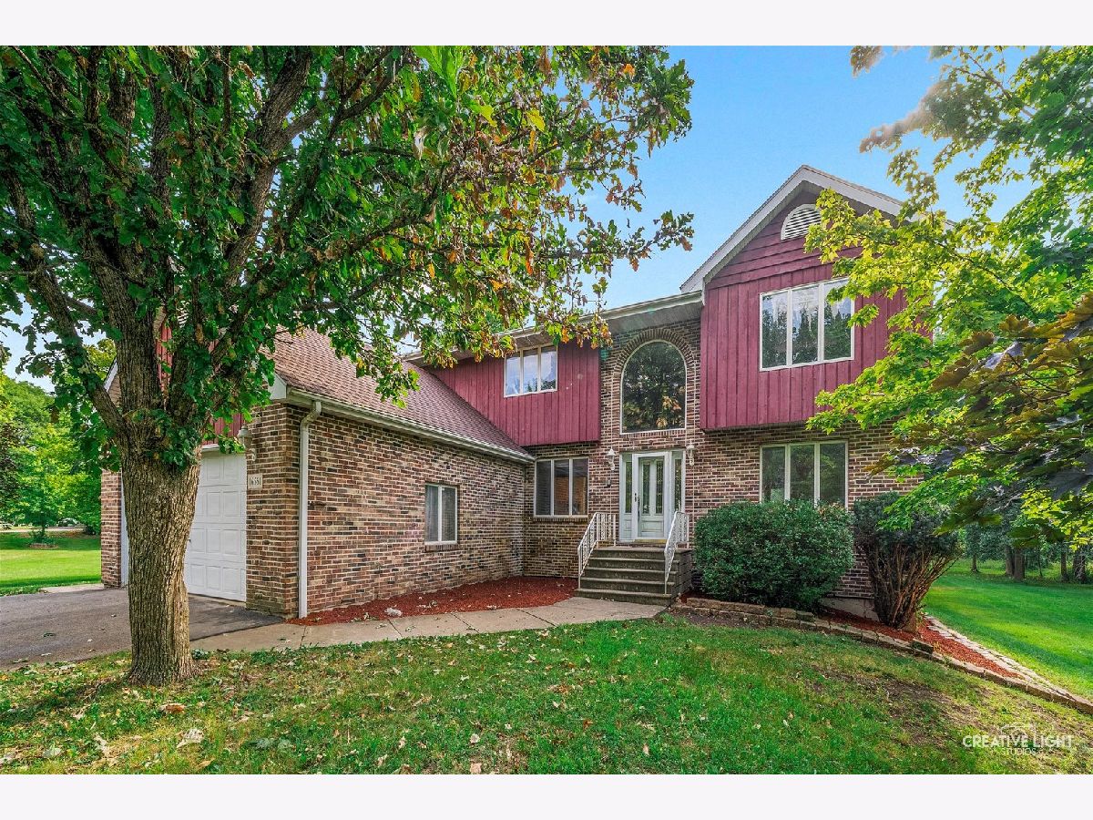  For Sale Plainfield Illinois, 16561 Lily Cache Road