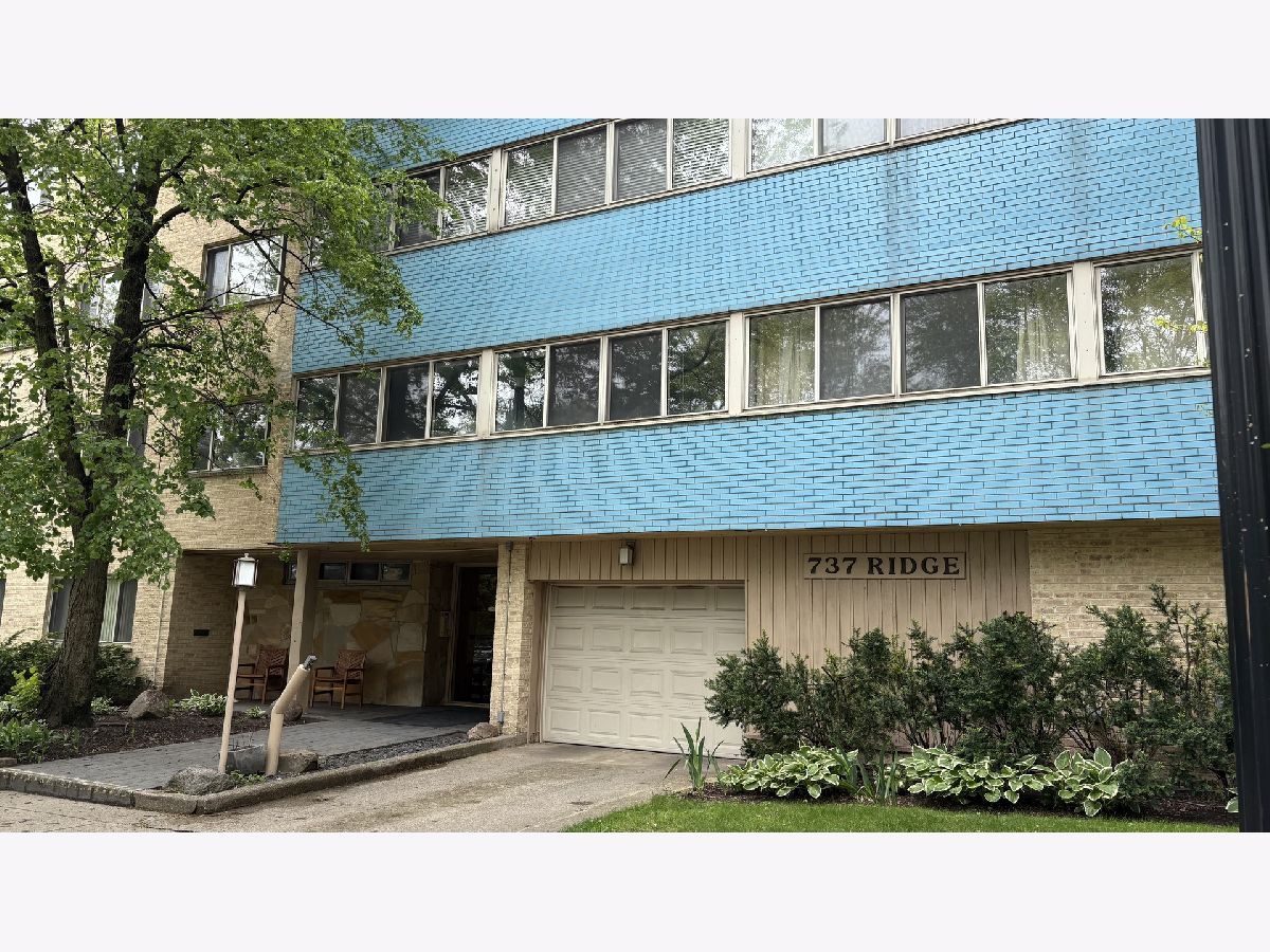  Sold Evanston Illinois, 737 Ridge