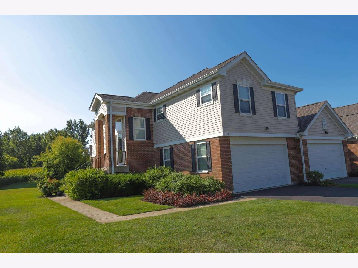 Homes & Townhomes & Condos For Rent Legend Lakes Mchenry Illinois, 1117 Draper
