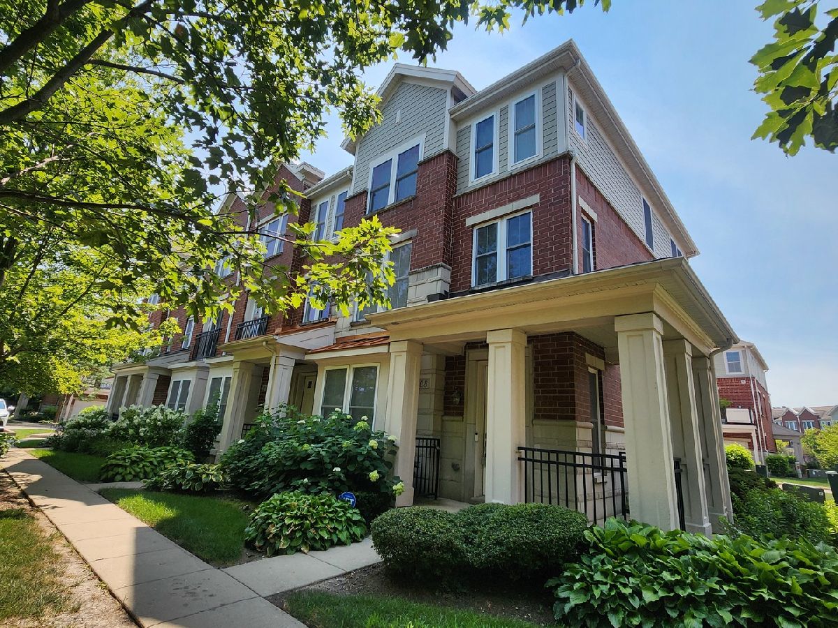  For Rent Arlington Heights Illinois, 208 Hyde