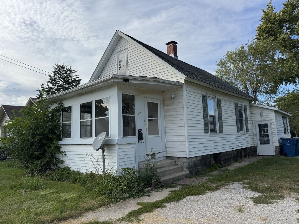  For Sale Pontiac Illinois, 511 Prairie Street