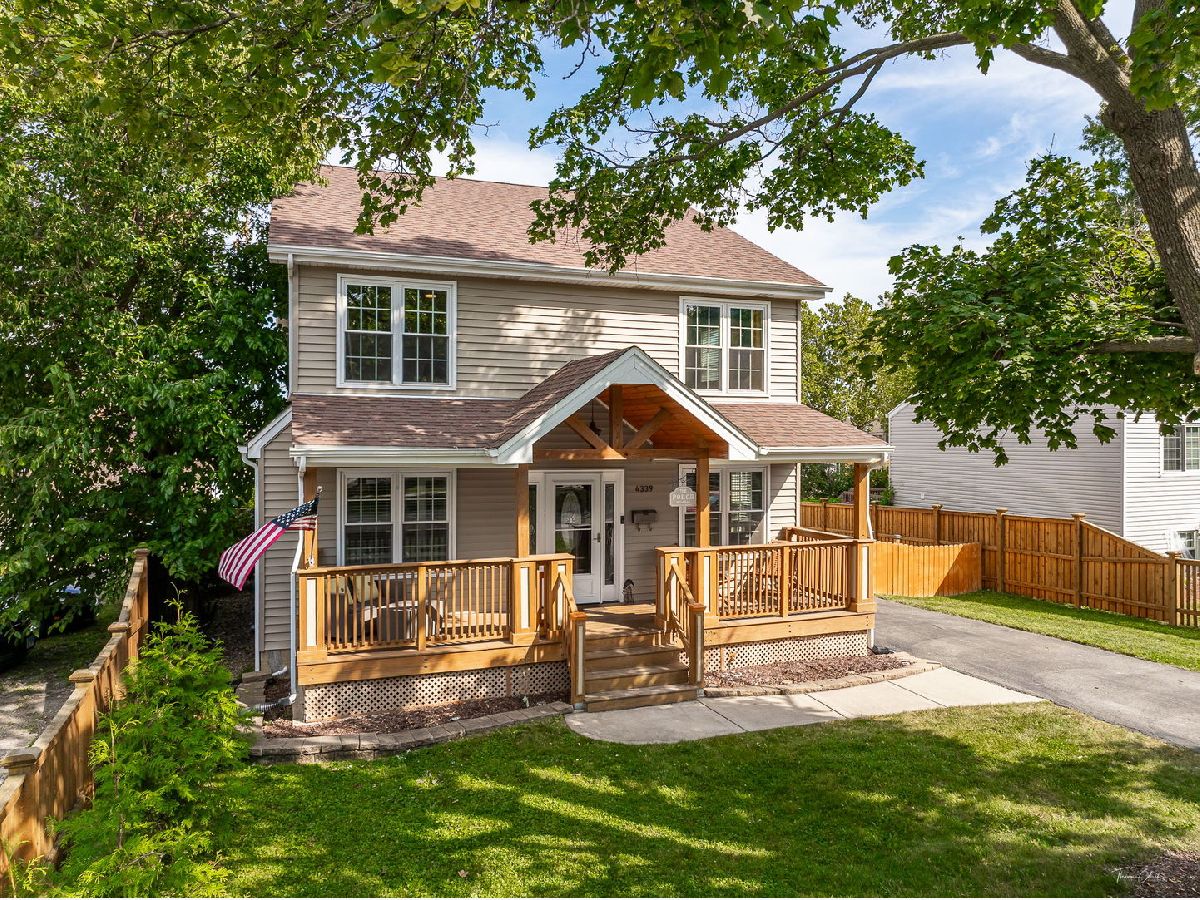  For Sale Downers Grove Illinois, 4339 Linscott Avenue