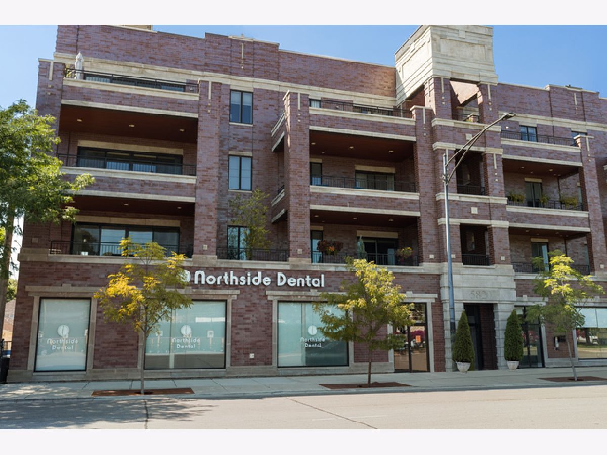 Sold Chicago Illinois, 5820 Clark