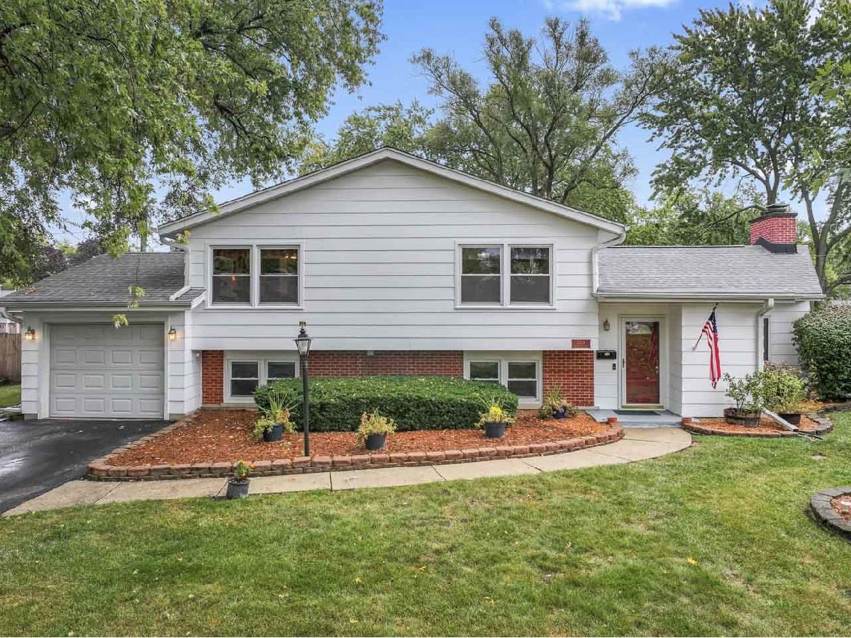  For Sale Rolling Meadows Illinois, 3206 Kingfisher Court
