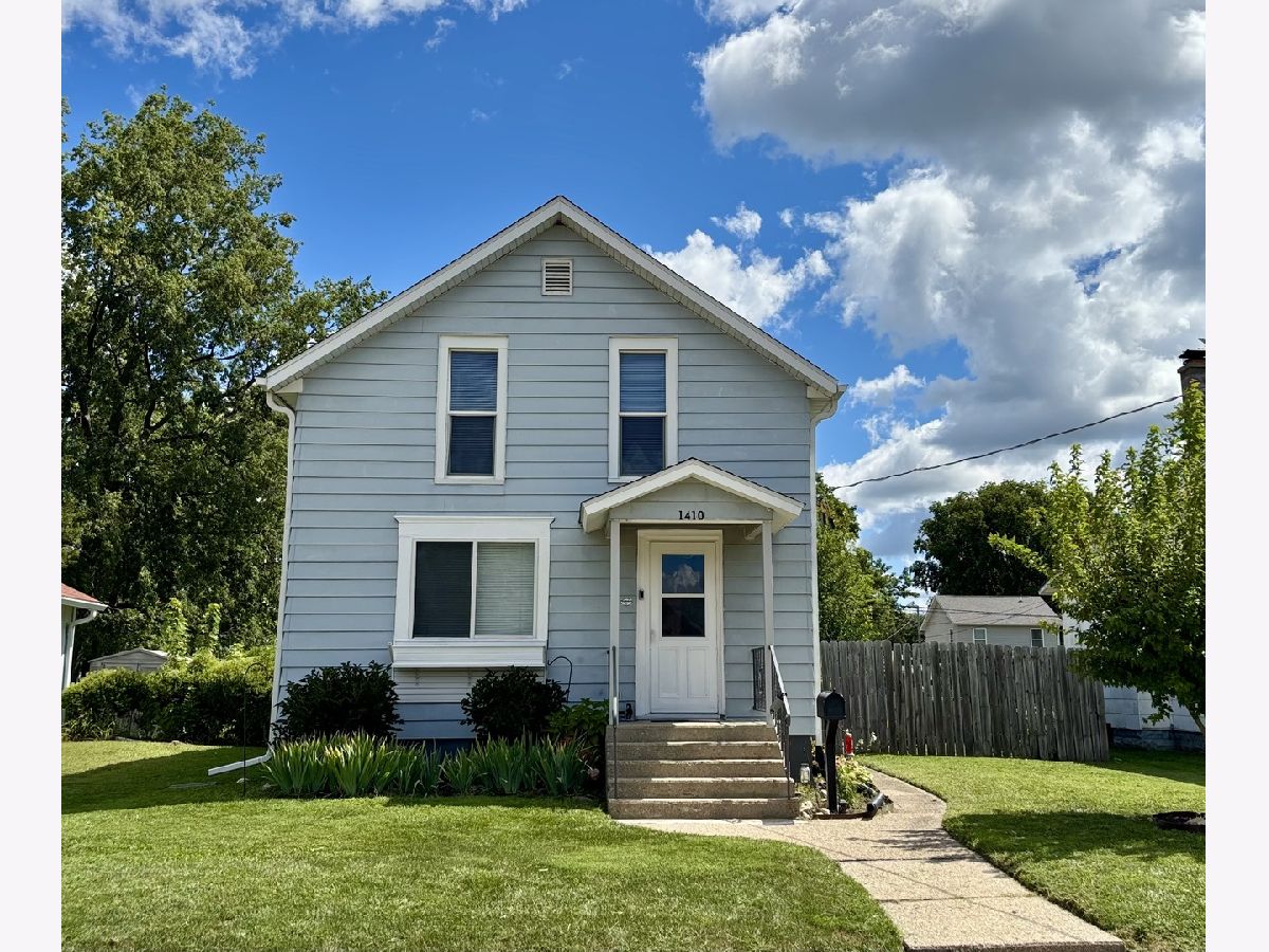  For Sale Sterling Illinois, 1410 3rd Avenue