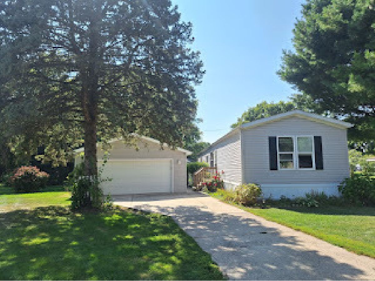  Sold Sandwich Illinois, 19 Countryside Estates