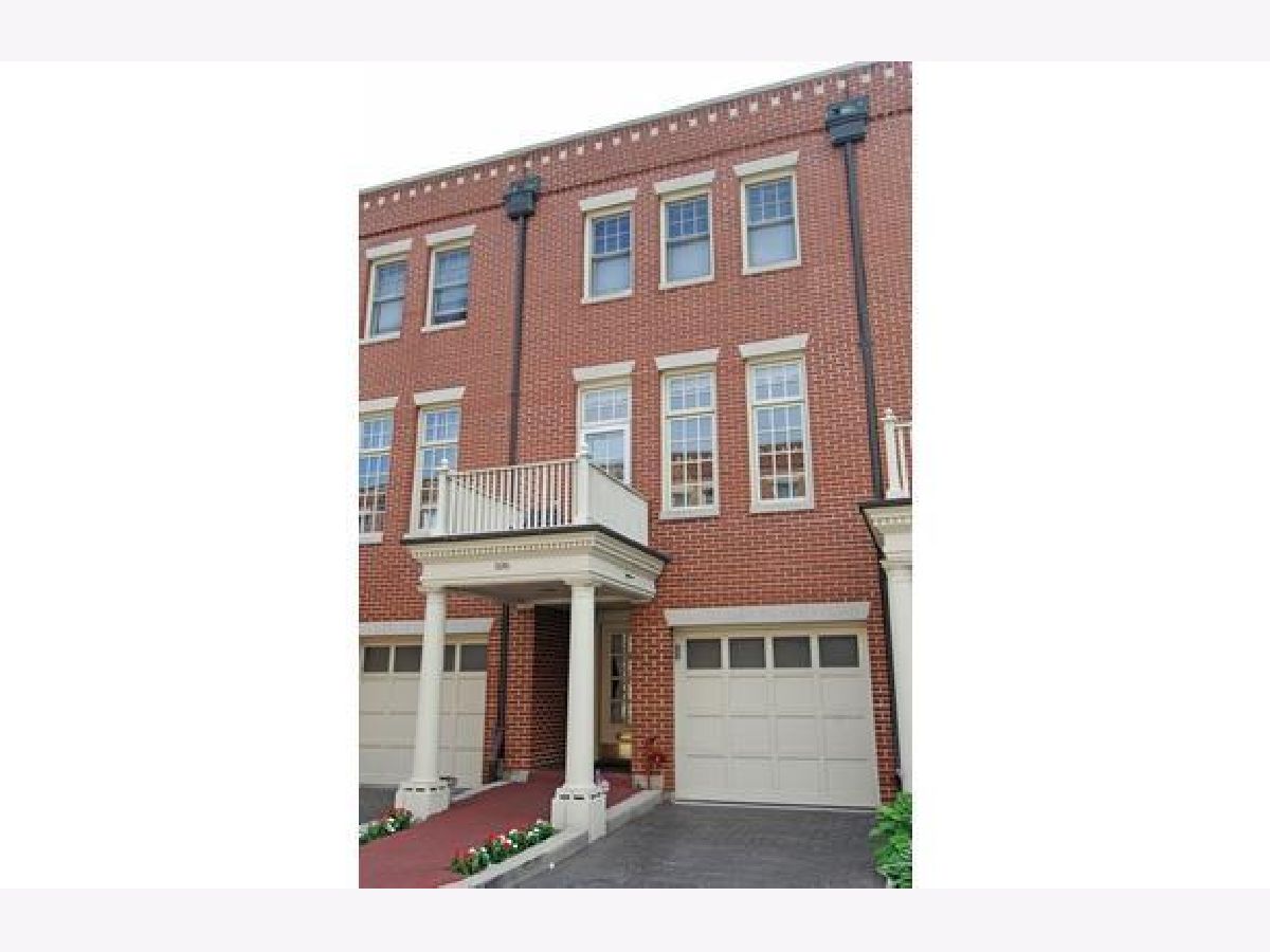  Rented Chicago Illinois, 1410 Wrightwood