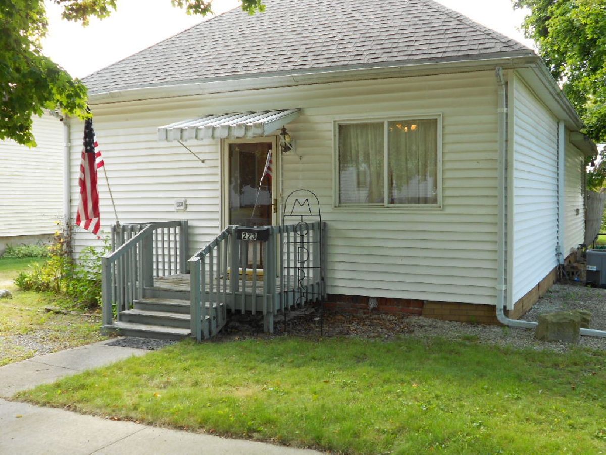  Sold Toluca Illinois, 223 Linden