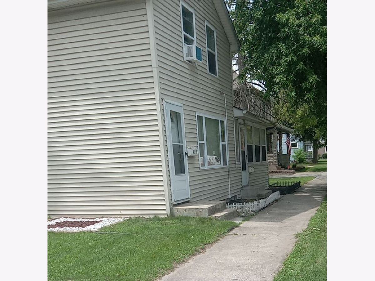  Rented Thornton Illinois, 415 Eleanor