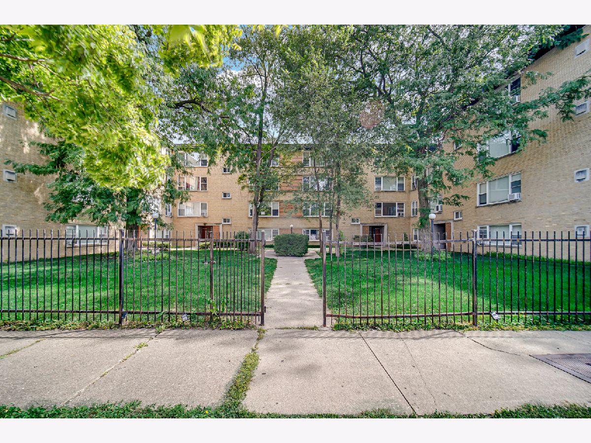 Condominiums & Homes For Sale Norwood Court Chicago Illinois, 6145 Seeley Avenue