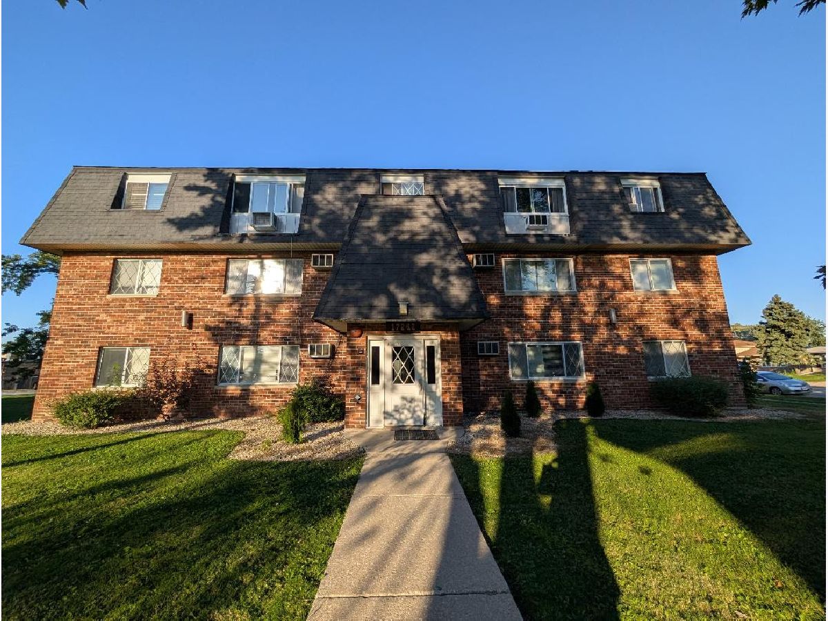  Rented Tinley Park Illinois, 17242 71st