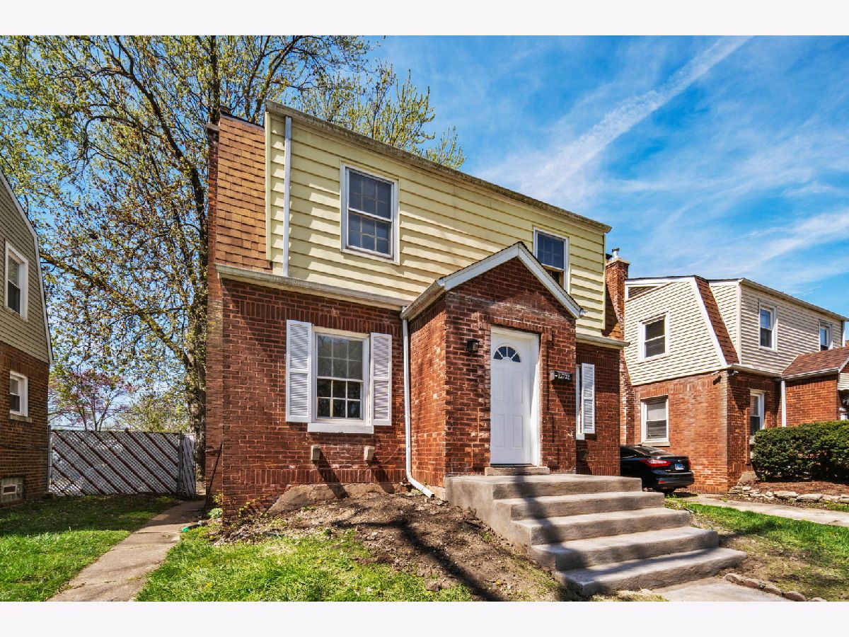  For Sale Calumet Park Illinois, 12532 Throop Street
