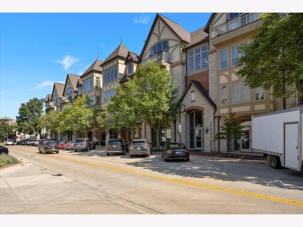 Sold St Charles Illinois, 450 1st