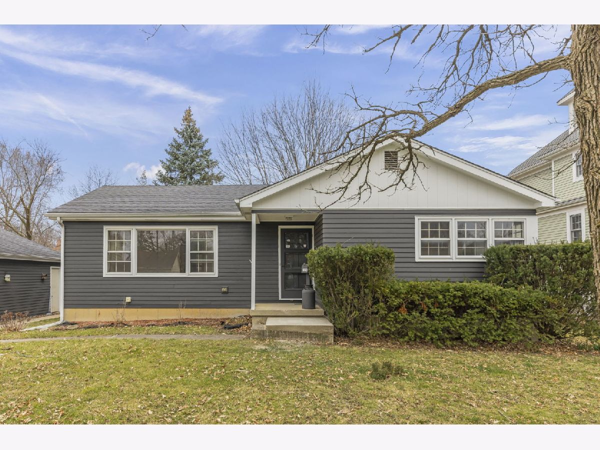 Rented Naperville Illinois, 721 Jefferson