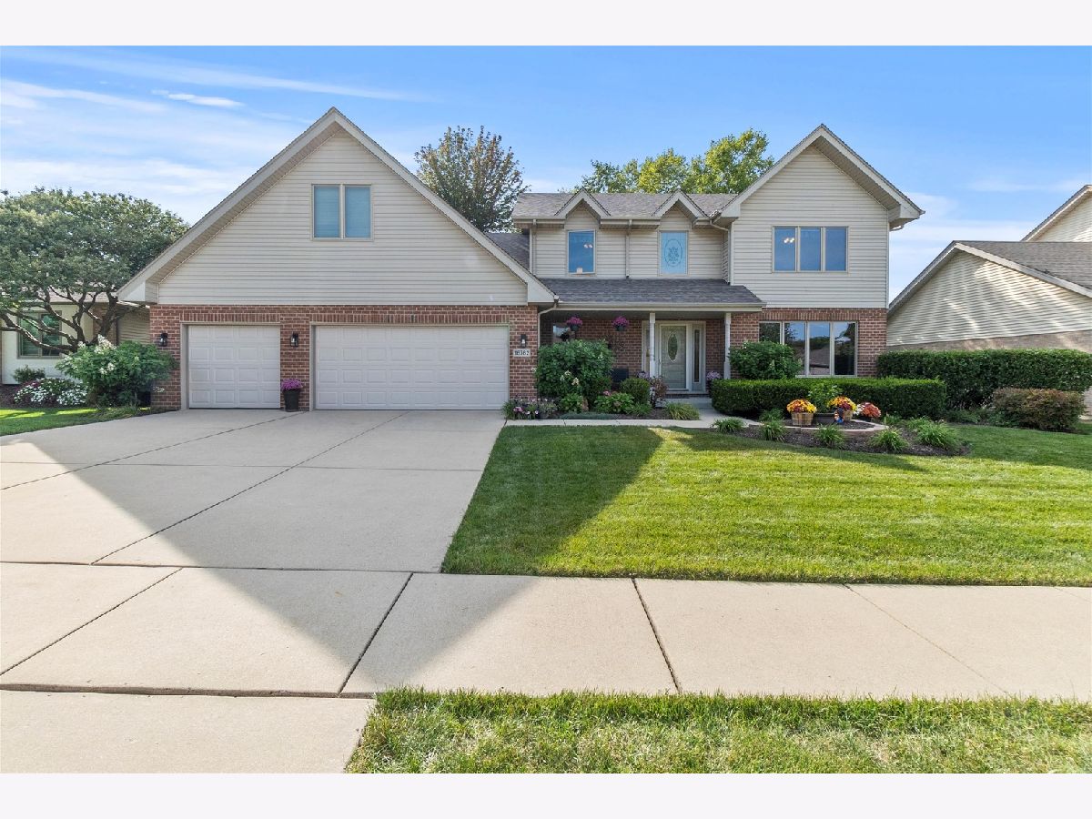  For Sale Lockport Illinois, 16762 Swift Arrow Drive