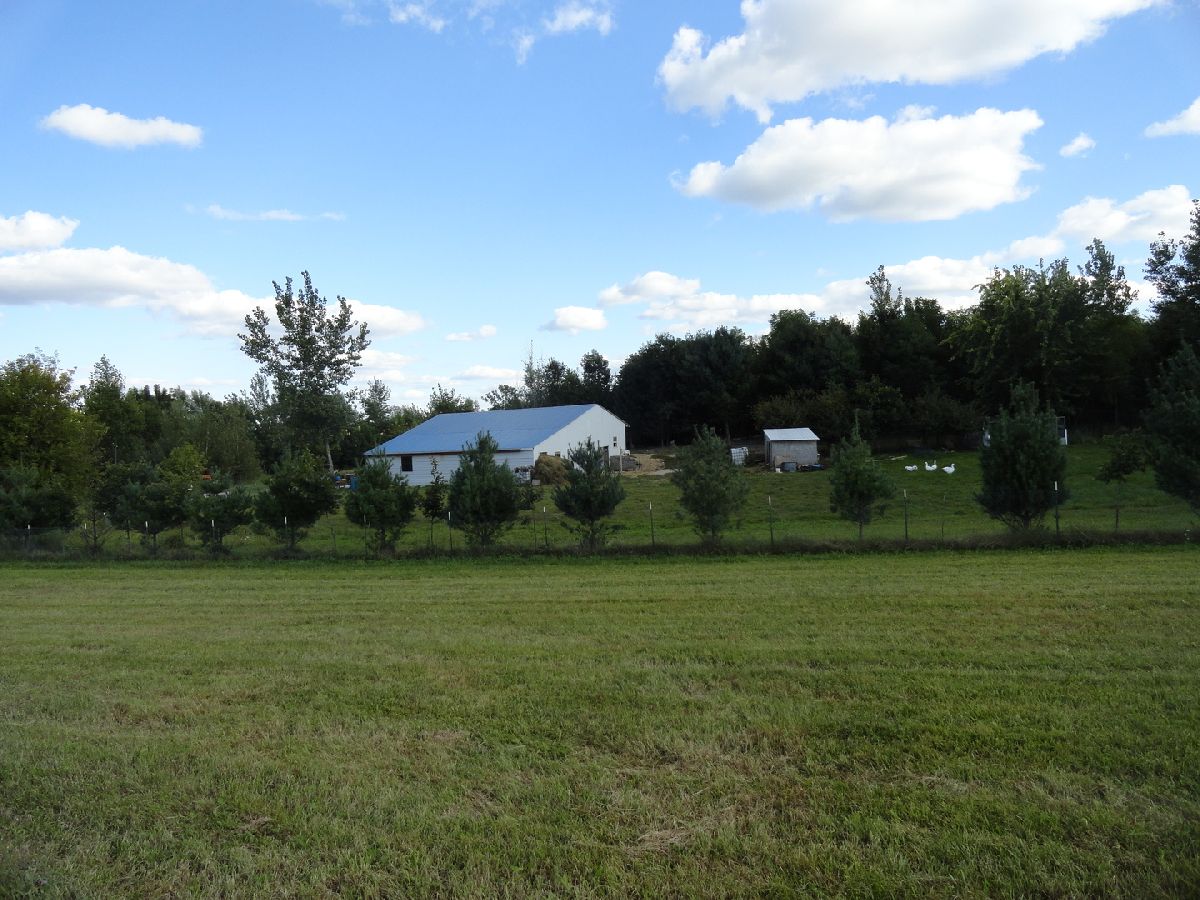  For Sale Morrison Illinois, 18250 Malvern Road