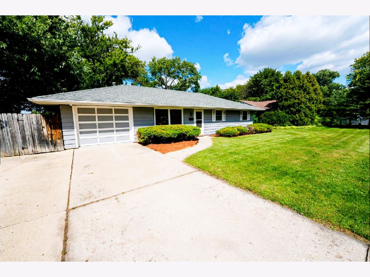 Homes Sold Bishop Park Aurora Illinois, 563 California